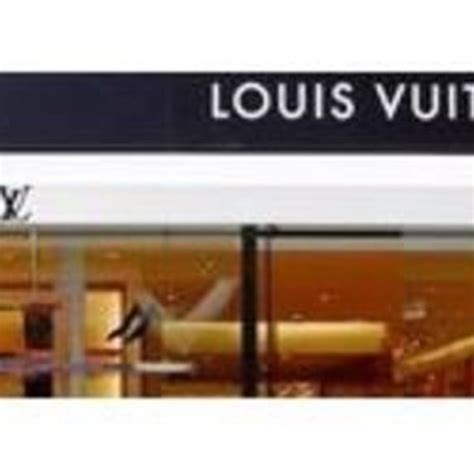 Louis Vuitton Sues Counterfeit Online Sellers in China